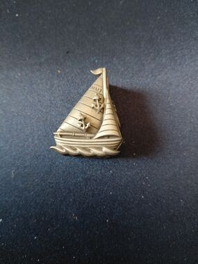 Silver Sailboat Brooch - Nautical Women’s Jewelry